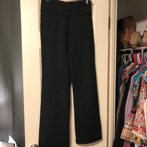 lululemon yoga pants